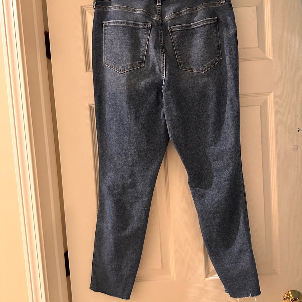 Jeans - Picture 2 of 2